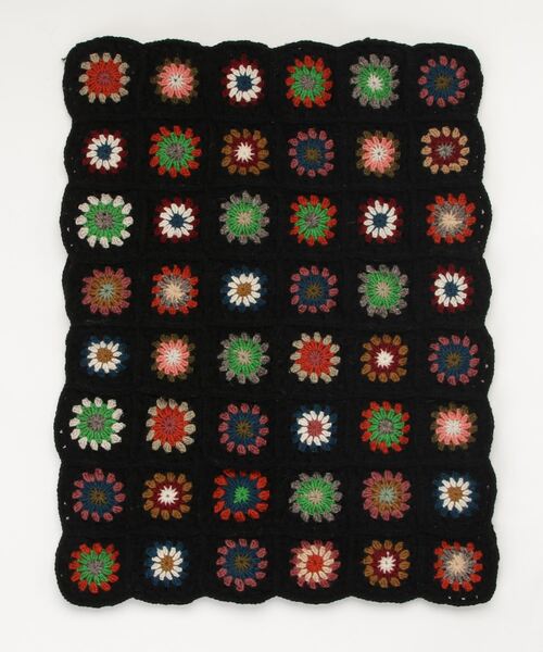 niche.(ニッチ)の「niche.(ニッチ) Crovhet stall(ストール/ショール・メンズ・イエロー/ブラック・FREE)」の1枚目の写真