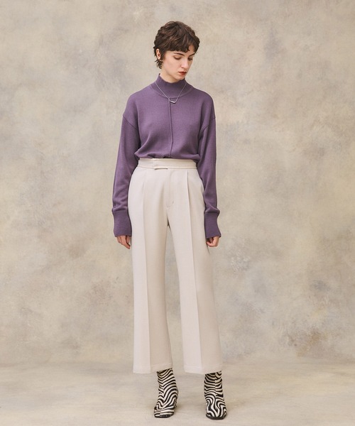 PUBLIC TOKYO（パブリックトウキョウ）の「バックスリットセミフレアパンツ /ウォッシャブル（スラックス・レディース・アイボリー/ブラック/ブルー・1/2）」の7枚目の写真