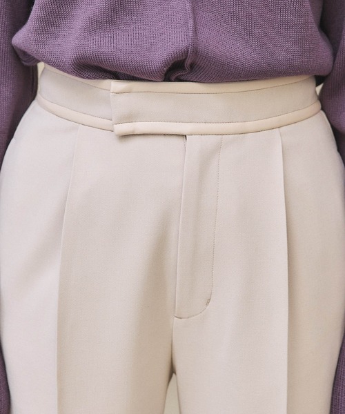 PUBLIC TOKYO（パブリックトウキョウ）の「バックスリットセミフレアパンツ /ウォッシャブル（スラックス・レディース・アイボリー/ブラック/ブルー・1/2）」の11枚目の写真