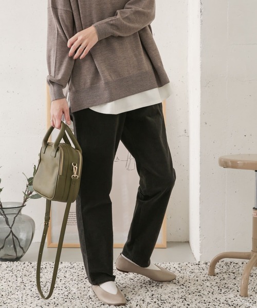URBAN RESEARCH DOORS(アーバンリサーチドアーズ)の「ストレッチコーデュロイイージーパンツ(その他パンツ・レディース・チャコールグレー/ベージュ・38/36)」の5枚目の写真
