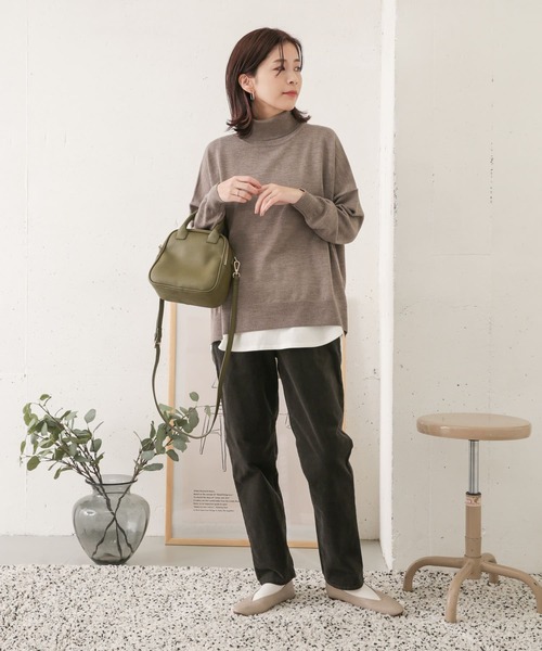 URBAN RESEARCH DOORS(アーバンリサーチドアーズ)の「ストレッチコーデュロイイージーパンツ(その他パンツ・レディース・チャコールグレー/ベージュ・38/36)」の10枚目の写真