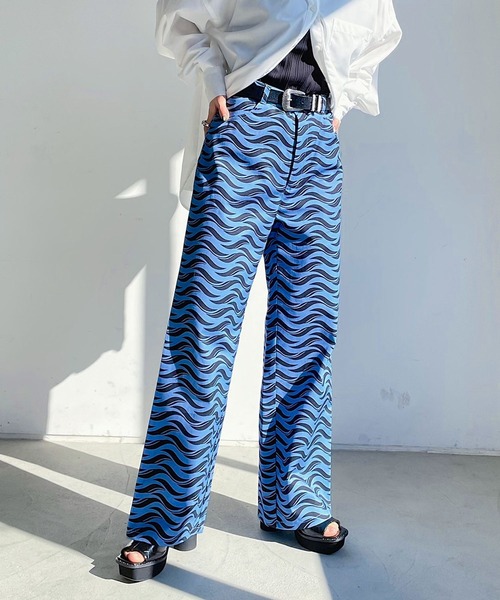 PAGEBOY（ページボーイ）の「モードウェーブガラパンツ（その他パンツ・レディース・ホワイト系その他/グリーン系その他/ブルー系その他・FREE）」の3枚目の写真