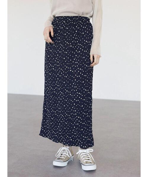 Green　Parks（グリーンパークス）の「ドットランダムプリーツスカート＊（スカート・レディース・ネイビー/グレー・FREE）」の4枚目の写真