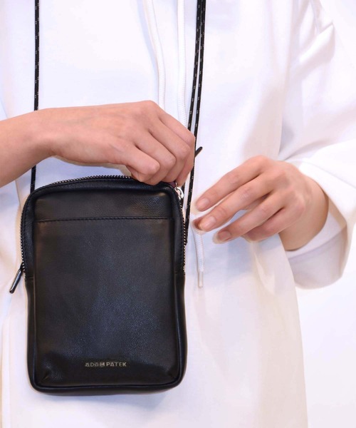 ADAM PATEK（アダムパテック）の「【ADAM PATEK】multi shoulder/レザーマルチミニショルダーバッグ（ショルダーバッグ・レディース・ブラック・FREE）」の7枚目の写真