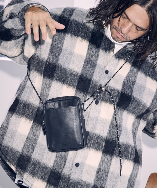 ADAM PATEK（アダムパテック）の「【ADAM PATEK】multi shoulder/レザーマルチミニショルダーバッグ（ショルダーバッグ・レディース・ブラック・FREE）」の16枚目の写真