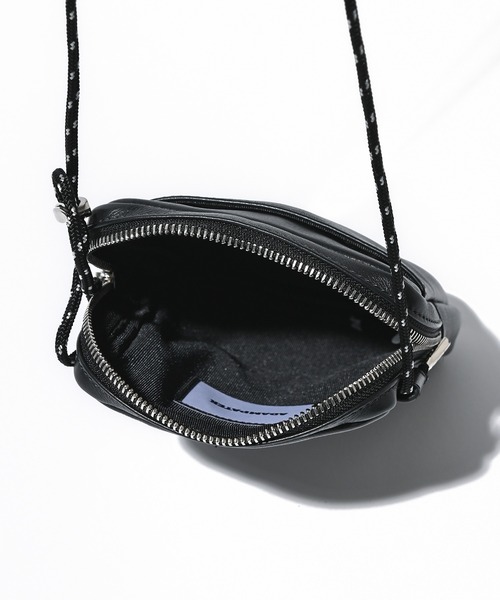 ADAM PATEK（アダムパテック）の「【ADAM PATEK】multi shoulder/レザーマルチミニショルダーバッグ（ショルダーバッグ・レディース・ブラック・FREE）」の22枚目の写真