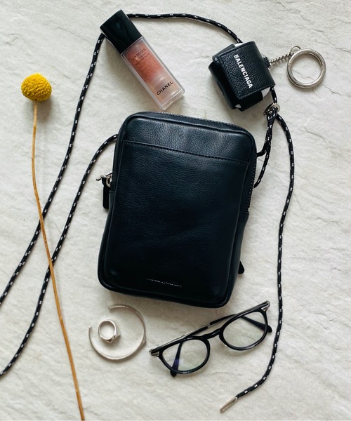 ADAM PATEK（アダムパテック）の「【ADAM PATEK】multi shoulder/レザーマルチミニショルダーバッグ（ショルダーバッグ・レディース・ブラック・FREE）」の18枚目の写真