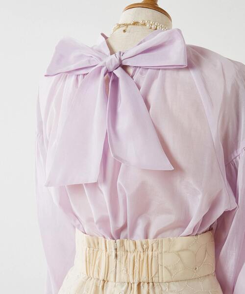 Tiara（ティアラ）の「2wayリボンブラウス（シャツ/ブラウス・レディース・サックスブルー/アイボリー/ピンク・FREE）」の5枚目の写真