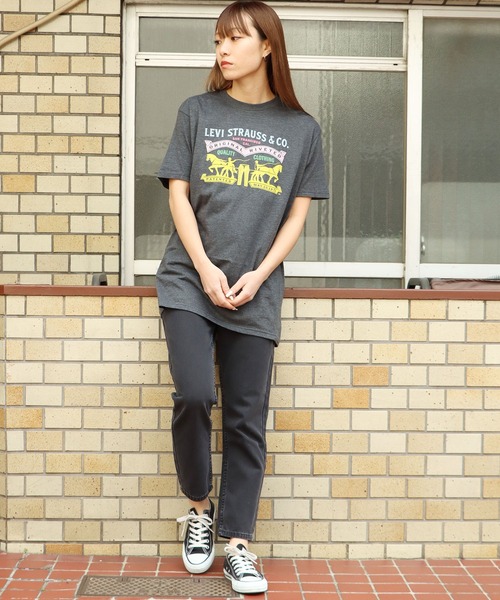 Levi's（リーバイス）の「LEVI'S/リーバイス strauss&co  ロゴT 半袖Ｔシャツ ツーホースマーク（Tシャツ/カットソー・メンズ・ネイビー/チャコール・M/L/XL/S）」の20枚目の写真