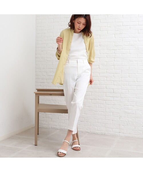 SHOO・LA・RUE（シューラルー）の「◆【SS－3L/美脚シルエット/3Dスキャン/オールシーズン可】 オンにもオフにも○ サテン スティックパンツ（その他パンツ・レディース・ライトベージュ/ライトグリーン/イエロー/ホワイト系/ブラック/ピンク系/ブルー/カーキ・01/04/02/03/05/10）」の9枚目の写真