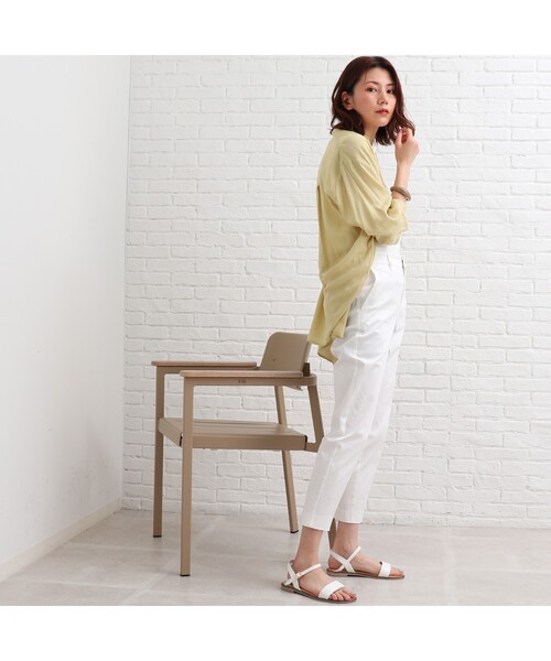 SHOO・LA・RUE（シューラルー）の「◆【SS－3L/美脚シルエット/3Dスキャン/オールシーズン可】 オンにもオフにも○ サテン スティックパンツ（その他パンツ・レディース・ライトベージュ/ライトグリーン/イエロー/ホワイト系/ブラック/ピンク系/ブルー/カーキ・01/04/02/03/05/10）」の10枚目の写真