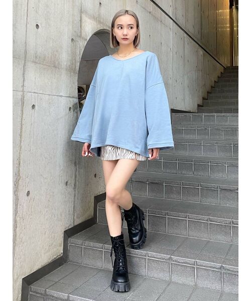 EMODA（エモダ）の「ディープVオーバートップ（Tシャツ/カットソー・レディース・ホワイト/ブラック/ピンク/ブルー・FREE）」の15枚目の写真