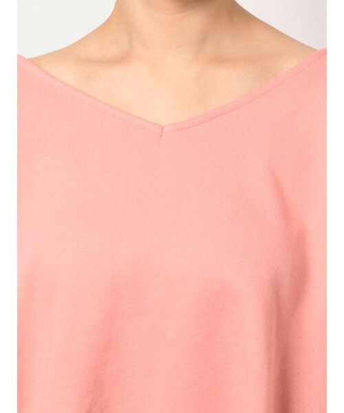 EMODA（エモダ）の「ディープVオーバートップ（Tシャツ/カットソー・レディース・ホワイト/ブラック/ピンク/ブルー・FREE）」の21枚目の写真