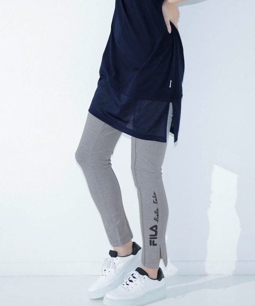 FILA(フィラ)の「<FILA/フィラ>サイドロゴスリットパンツ(その他パンツ・レディース・モカ/杢グレー/ブラック・LL/L/M)」の1枚目の写真