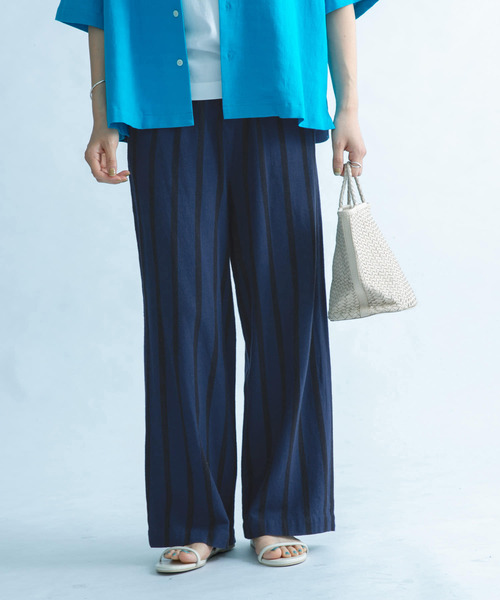 FORK&SPOON（フォークアンドスプーン）の「FORK&SPOON　サテンストライプパンツ（その他パンツ・レディース・ホワイト系その他/ブルー系その他・ONE）」の2枚目の写真