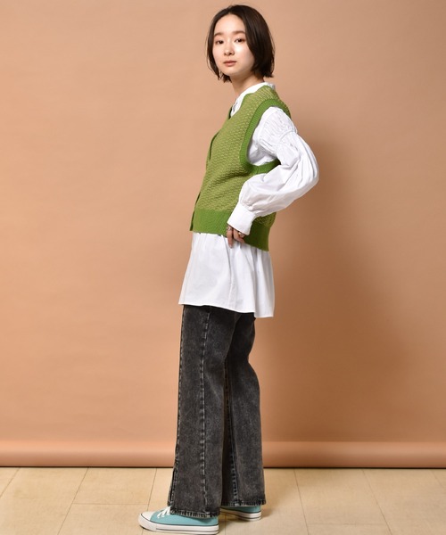 RETRO GIRL(レトロガール)の「イージーフレアパンツ(デニム)(デニムパンツ・レディース・ケミカルウォッシュ/ブラック/ライトブルー・SMALL/MEDIUM/LARGE)」の7枚目の写真