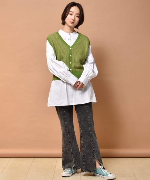 RETRO GIRL(レトロガール)の「イージーフレアパンツ(デニム)(デニムパンツ・レディース・ケミカルウォッシュ/ブラック/ライトブルー・SMALL/MEDIUM/LARGE)」の8枚目の写真