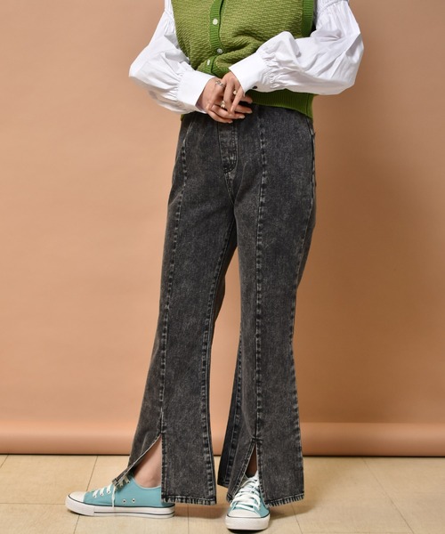 RETRO GIRL(レトロガール)の「イージーフレアパンツ(デニム)(デニムパンツ・レディース・ケミカルウォッシュ/ブラック/ライトブルー・SMALL/MEDIUM/LARGE)」の10枚目の写真