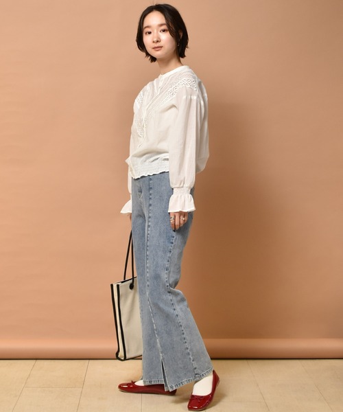 RETRO GIRL(レトロガール)の「イージーフレアパンツ(デニム)(デニムパンツ・レディース・ケミカルウォッシュ/ブラック/ライトブルー・SMALL/MEDIUM/LARGE)」の17枚目の写真