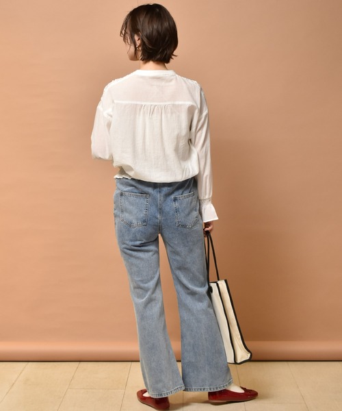 RETRO GIRL(レトロガール)の「イージーフレアパンツ(デニム)(デニムパンツ・レディース・ケミカルウォッシュ/ブラック/ライトブルー・SMALL/MEDIUM/LARGE)」の19枚目の写真