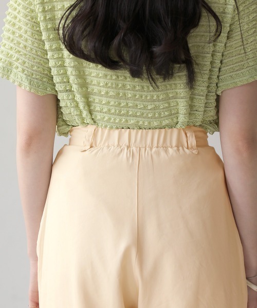 Bab（バブ）の「ツータックサテンライクテーパードパンツ（その他パンツ・レディース・アイボリー/キャメル/ライトブルー・M）」の9枚目の写真
