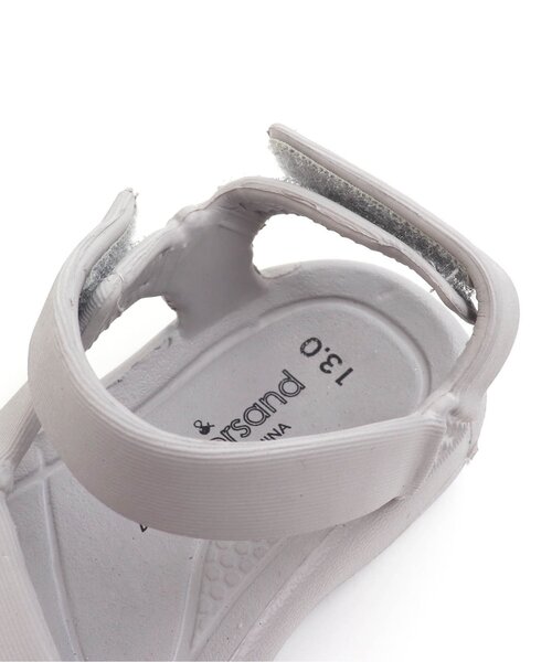 Ampersand(アンパサンド)の「EVAテープサンダル(サンダル・キッズ・グレー/グリーン/ローズ/チャコール・22/15 /20/18/13/17/19/21/14/16)」の11枚目の写真