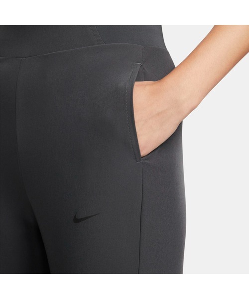 NIKE(ナイキ)の「ナイキ NIKE ナイキ ウィメンズ ブリス ヴィクトリー パンツ(その他パンツ・レディース・ダークグレー・XL/S/M/L)」の3枚目の写真