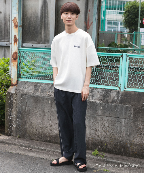 SENSE OF PLACE by URBAN RESEARCH(センスオブプレイスバイアーバンリサーチ)の「『別注』『ユニセックス』YALE×SENSE OF PLACE カレッジロゴTシャツ D(Tシャツ/カットソー・メンズ・ライトベージュ/ホワイト/ライトブルー/ブラック・LARGE/MEDIUM)」の22枚目の写真