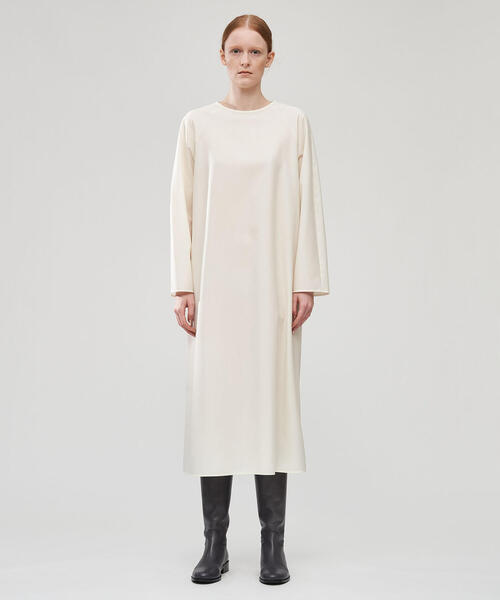 TOMORROWLAND （トゥモローランド）の「ウールタイプライター クルーネックワンピース（ワンピース・レディース・ホワイト/ネイビー・FREE）」の3枚目の写真