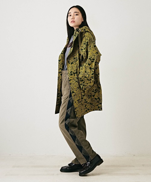 TOBILA（トビラ）の「リーフカモフラプリントミリタリージャケット（ミリタリージャケット・レディース・ベージュ/ネイビー/グリーン・M）」の8枚目の写真