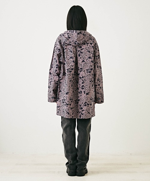 TOBILA（トビラ）の「リーフカモフラプリントミリタリージャケット（ミリタリージャケット・レディース・ベージュ/ネイビー/グリーン・M）」の13枚目の写真