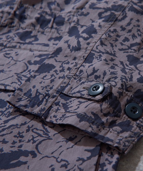 TOBILA（トビラ）の「リーフカモフラプリントミリタリージャケット（ミリタリージャケット・レディース・ベージュ/ネイビー/グリーン・M）」の18枚目の写真