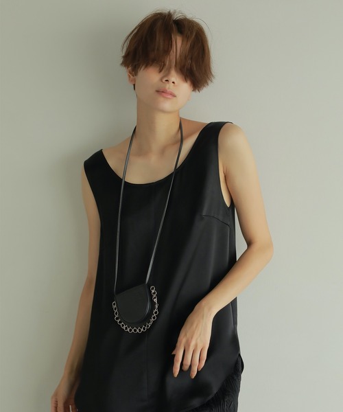 ETRE TOKYO カットオフキュプラタンクトップ ブラック 未使用品 ETRE TOKYO（エトレトウキョウ）の「オープンバックサテンタンクトップ