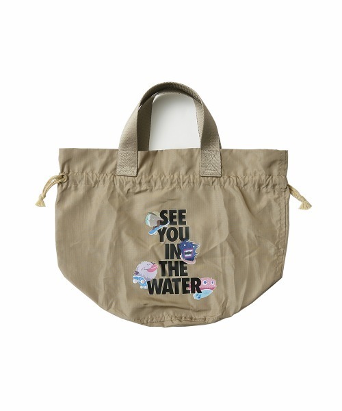 MAGIC NUMBER（マジック ナンバー）の「【MAGIC NUMBER】FamBam×MAGIC NUMBER LUNCH BAG（トートバッグ・メンズ・サンドベージュ/ネイビー・FREE）」の8枚目の写真