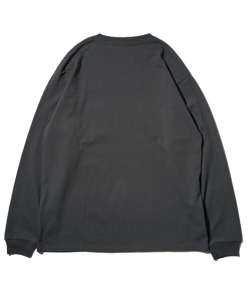 UNIVERSAL OVERALL(ユニバーサルオーバーオール)の「【UNIVERSAL OVERALL】別注 ポケットクルーネック ロングスリーブTシャツ / POCKET LONG SLEEVE(Tシャツ/カットソー・メンズ・グリーン/ベージュ/ネイビー/ホワイト/ブラック/チャコールグレー/グレイッシュベージュ/オートミール/ライトピンク/サックスブルー/セージグリーン/ミント・MEDIUM/X-LARGE/LARGE/SMALL)」の20枚目の写真