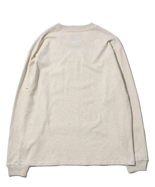 UNIVERSAL OVERALL(ユニバーサルオーバーオール)の「【UNIVERSAL OVERALL】別注 ポケットクルーネック ロングスリーブTシャツ / POCKET LONG SLEEVE(Tシャツ/カットソー・メンズ・グリーン/ベージュ/ネイビー/ホワイト/ブラック/チャコールグレー/グレイッシュベージュ/オートミール/ライトピンク/サックスブルー/セージグリーン/ミント・MEDIUM/X-LARGE/LARGE/SMALL)」の22枚目の写真