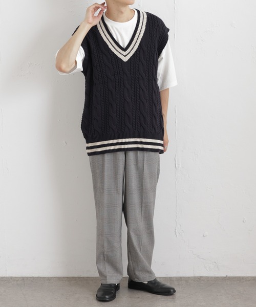 DISCOAT（ディスコート）の「チルデンニットベスト（ベスト・レディース・ネイビー/アイボリー・FREE）」の3枚目の写真