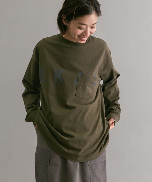EKAL（エカル）の「EKAL　ロゴポケットロングスリーブTシャツ（Tシャツ/カットソー・メンズ・ライトグレー/カーキ・SMALL/MEDIUM/LARGE）」の3枚目の写真