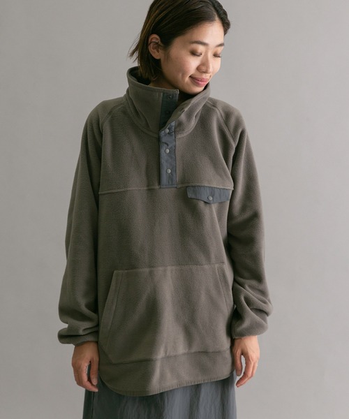 Gramicci（グラミチ）の「『別注』『ユニセックス』GRAMICCI　フリースプルオーバー（その他トップス・メンズ・ブラック/グレー・SMALL/MEDIUM/LARGE）」の12枚目の写真