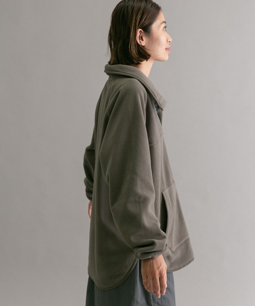 Gramicci（グラミチ）の「『別注』『ユニセックス』GRAMICCI　フリースプルオーバー（その他トップス・メンズ・ブラック/グレー・SMALL/MEDIUM/LARGE）」の15枚目の写真