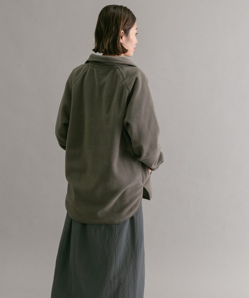 Gramicci（グラミチ）の「『別注』『ユニセックス』GRAMICCI　フリースプルオーバー（その他トップス・メンズ・ブラック/グレー・SMALL/MEDIUM/LARGE）」の17枚目の写真