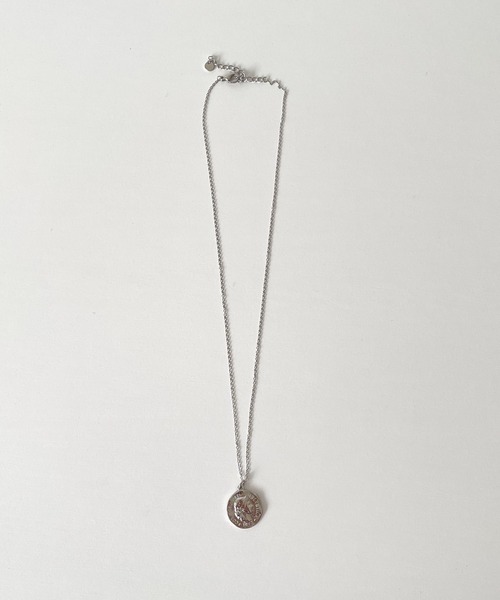 CANAL JEAN（キャナルジーン）の「Pt(ピーティー) コインネックレス（ネックレス・レディース・シルバー/ゴールド・ONE SIZE）」の11枚目の写真