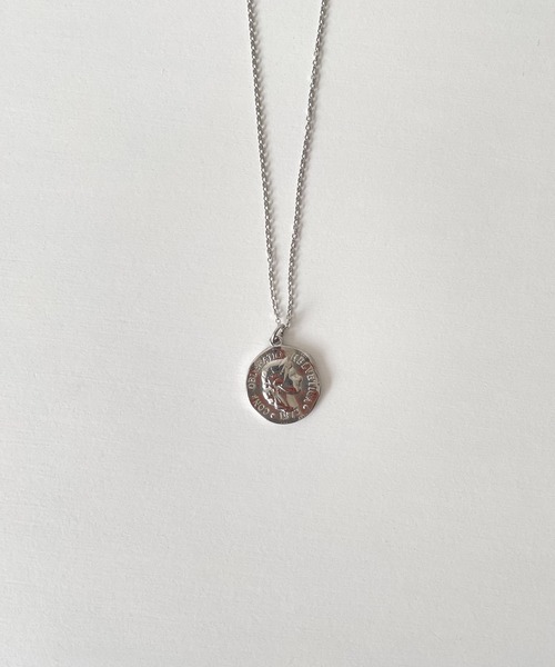 CANAL JEAN（キャナルジーン）の「Pt(ピーティー) コインネックレス（ネックレス・レディース・シルバー/ゴールド・ONE SIZE）」の12枚目の写真