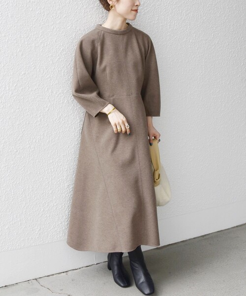 にゃにゃち様 Reneジップアップワンピース