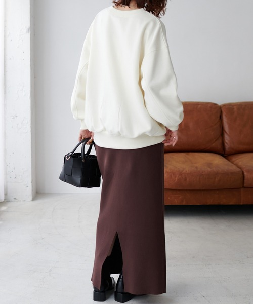 DISCOAT（ディスコート）の「裏起毛刺繍ロゴスウェット（スウェット・レディース・パープル/ネイビー/オフホワイト/ライトベージュ・FREE）」の7枚目の写真