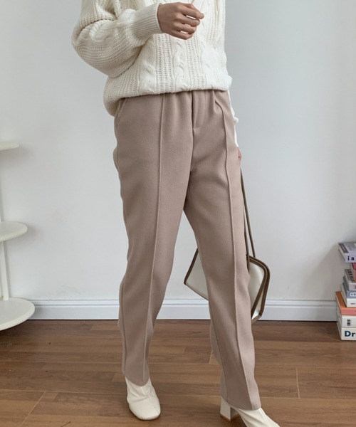 ECLIN(エクラン)の「ニットメルトンセンタープレスセミワイドパンツ(その他パンツ・レディース・アイボリー/ブラック/ベージュ/ブラウン・S/L/M)」の5枚目の写真