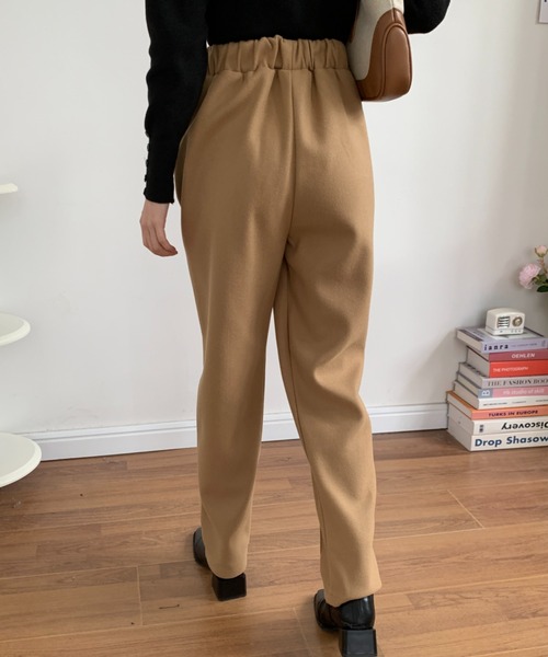 ECLIN(エクラン)の「ニットメルトンセンタープレスセミワイドパンツ(その他パンツ・レディース・アイボリー/ブラック/ベージュ/ブラウン・S/L/M)」の22枚目の写真