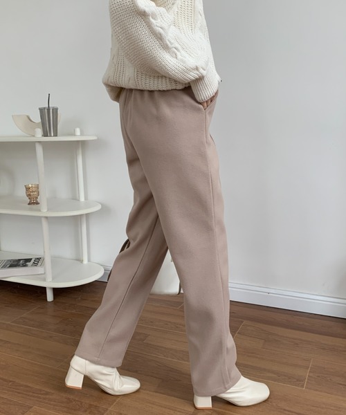 ECLIN(エクラン)の「ニットメルトンセンタープレスセミワイドパンツ(その他パンツ・レディース・アイボリー/ブラック/ベージュ/ブラウン・S/L/M)」の8枚目の写真