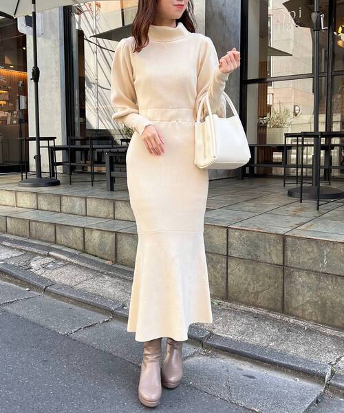 MAJESTIC LEGON（マジェスティックレゴン）の「フカフカストレッチブーツ①（ブーツ・レディース・アイボリー/ブラック/グレー・MEDIUM/LARGE/SMALL/X-LARGE）」の6枚目の写真