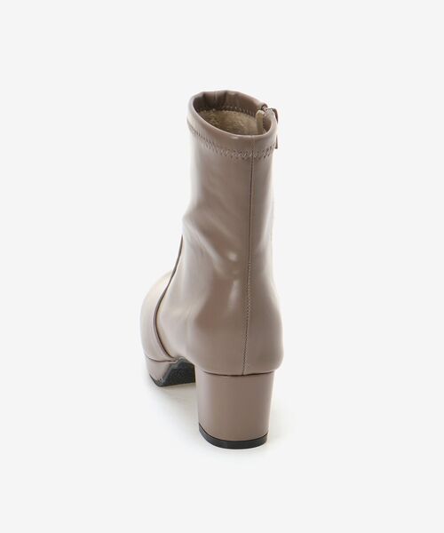 MAJESTIC LEGON（マジェスティックレゴン）の「フカフカストレッチブーツ①（ブーツ・レディース・アイボリー/ブラック/グレー・MEDIUM/LARGE/SMALL/X-LARGE）」の13枚目の写真